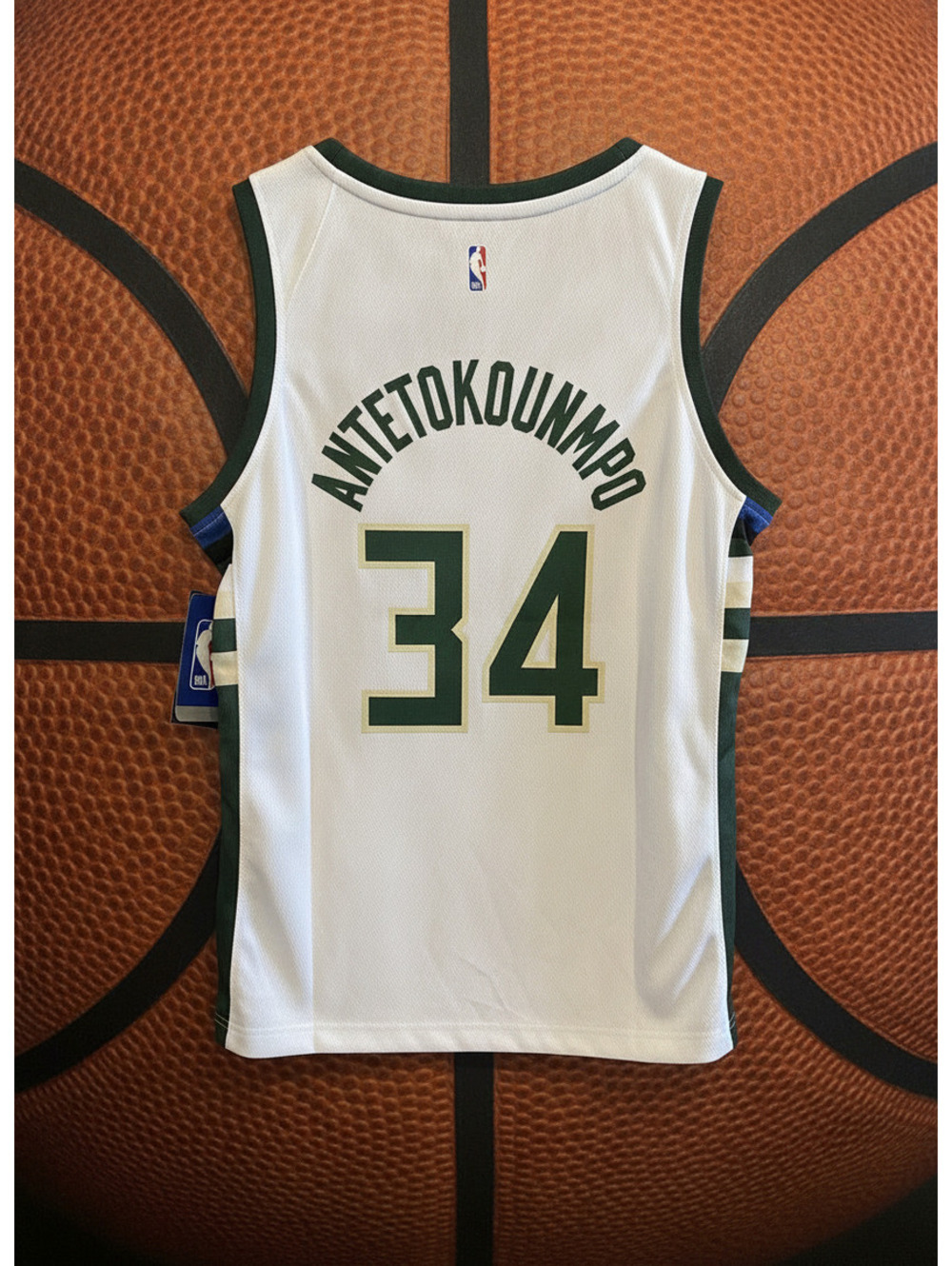 NBA Giannis Antetokounmpo White and Green - Youth Large